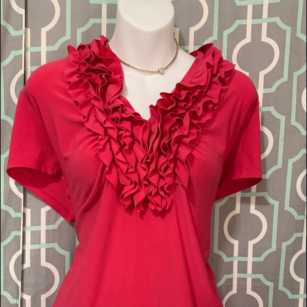3/15🔥Pink shirt with ruffle neck - Picture 2 of 4